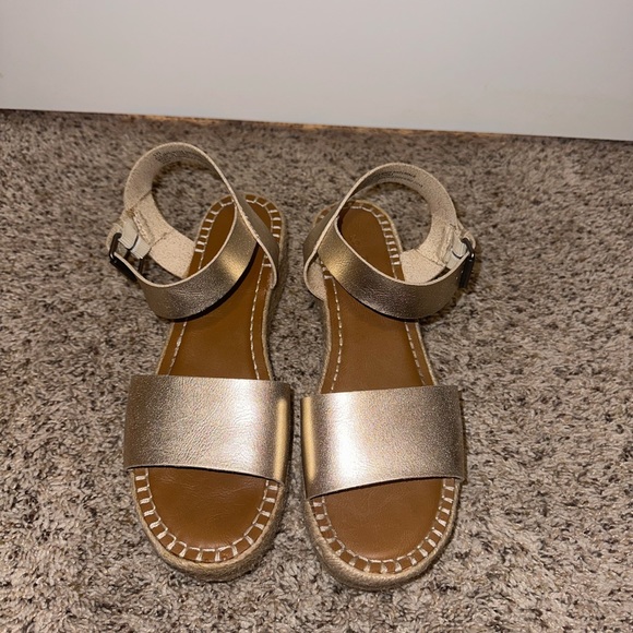 Gold Metallic Platform Sandals - Picture 2 of 6